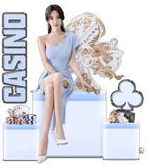 巨星归队！C罗抵达利雅得胜利集训营，引发奥地利小镇居民围观